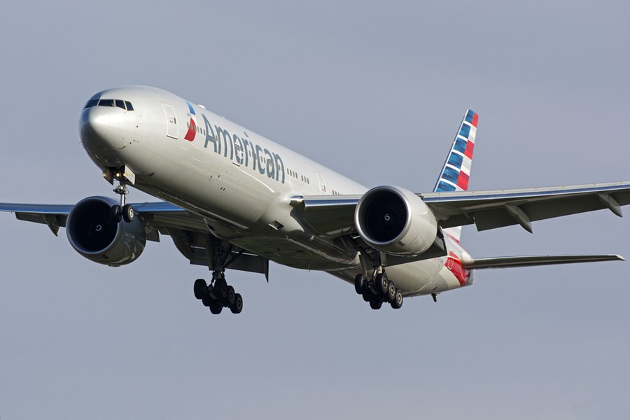 American Airlines tem prejuízo maior do que previsto, mas registra receita recorde