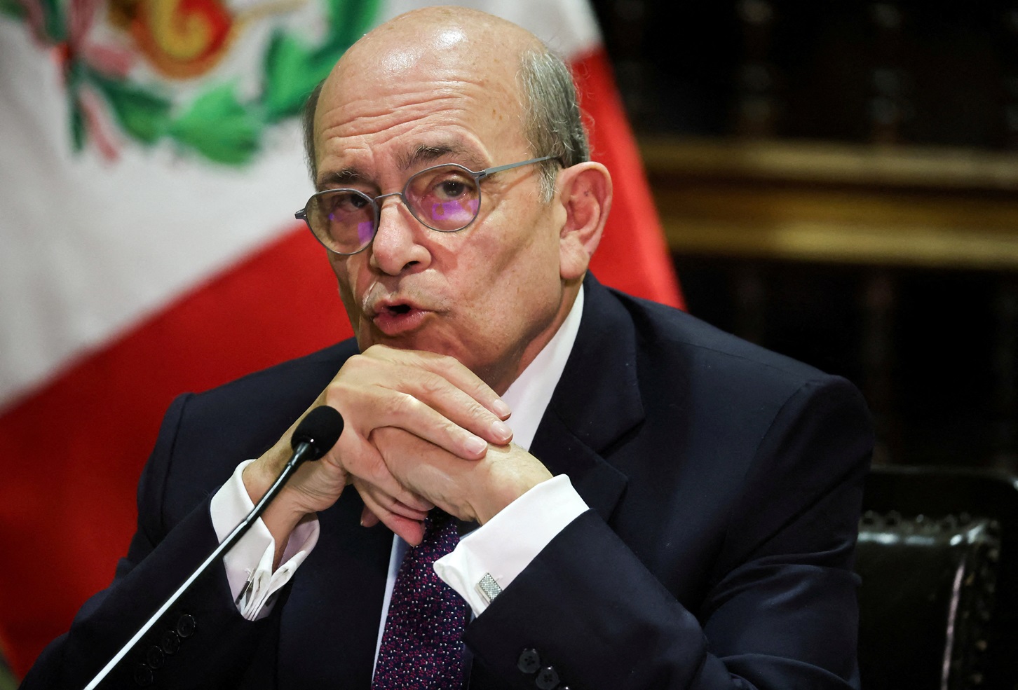 Crise no Peru: ministros acusam presidente de mentir sobre compra de caças F-16