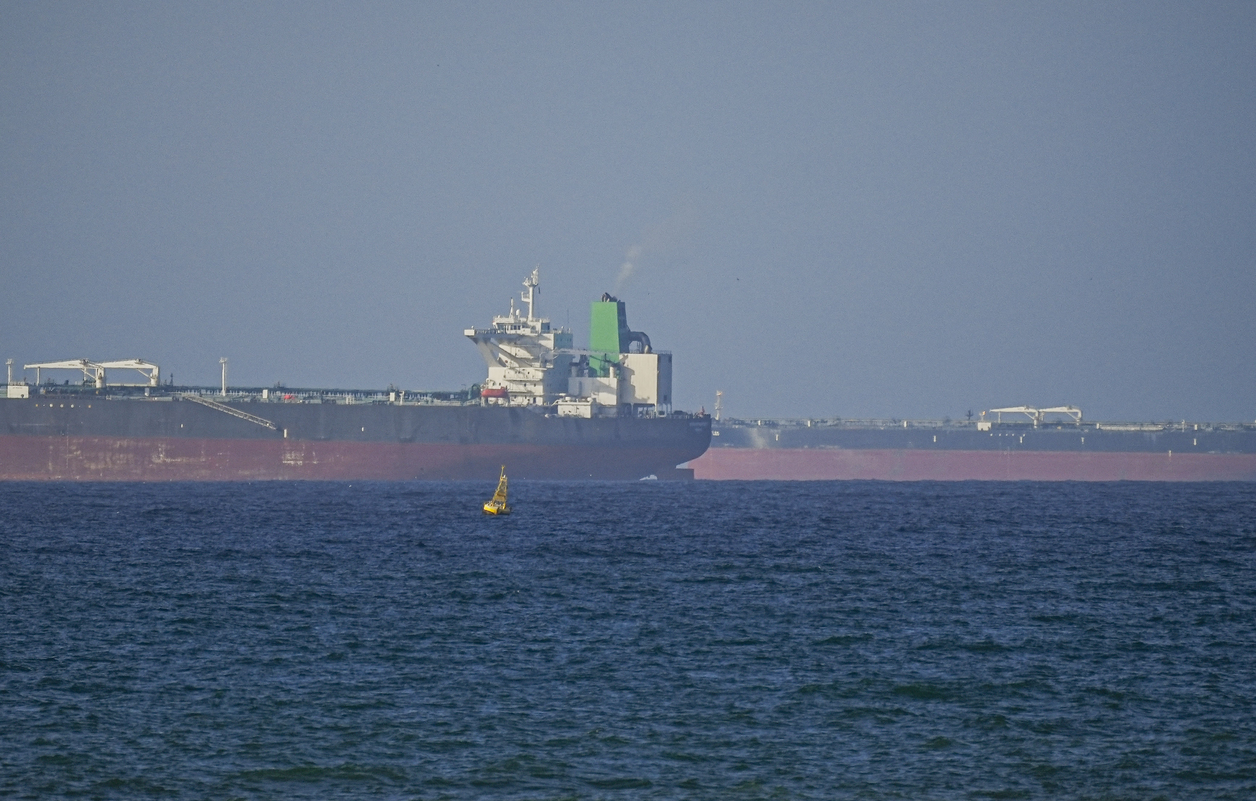 EUA apreendem primeiro navio com bandeira do Irã e colocam negociações em risco