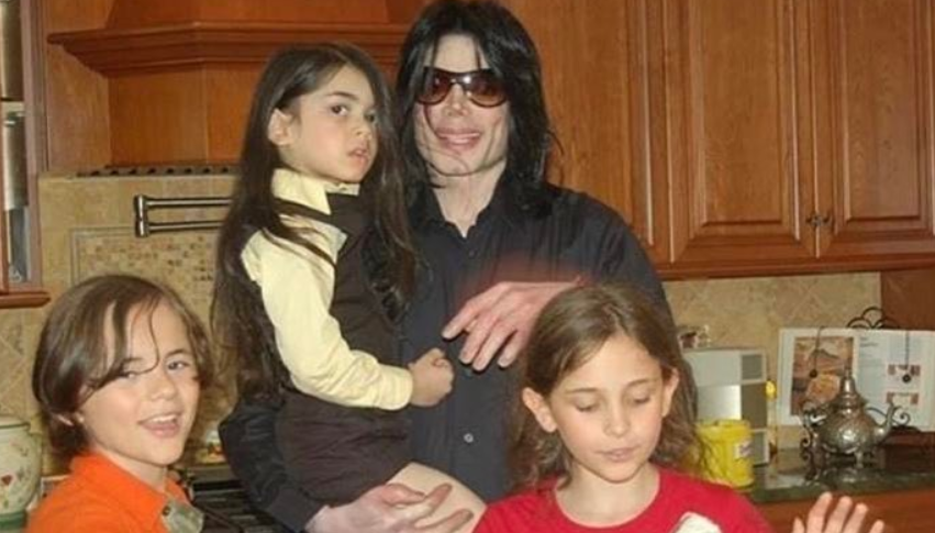 Filho de Michael Jackson fala sobre infância em Neverland: “Mágico”