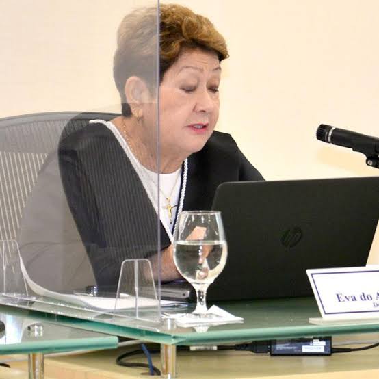 Fim de penduricalho levará juízes à escravidão, disse magistrada que ganhou R$ 91 mil