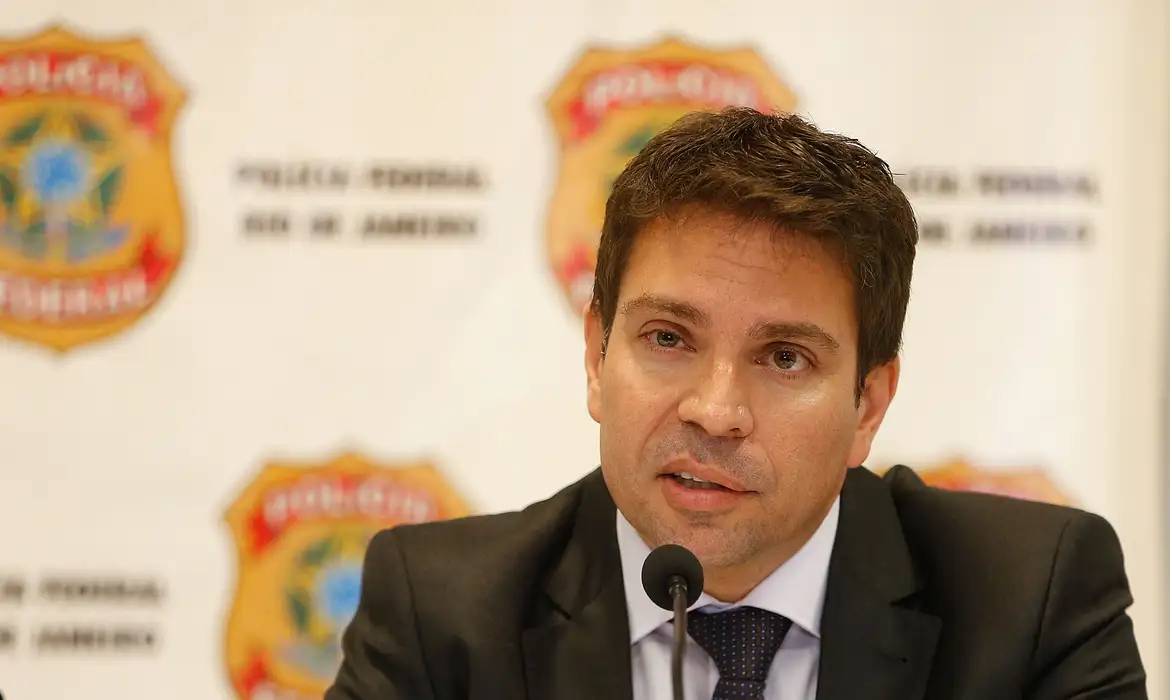 ICE informa que Ramagem tem direito à permanência provisória nos EUA, dizem fontes