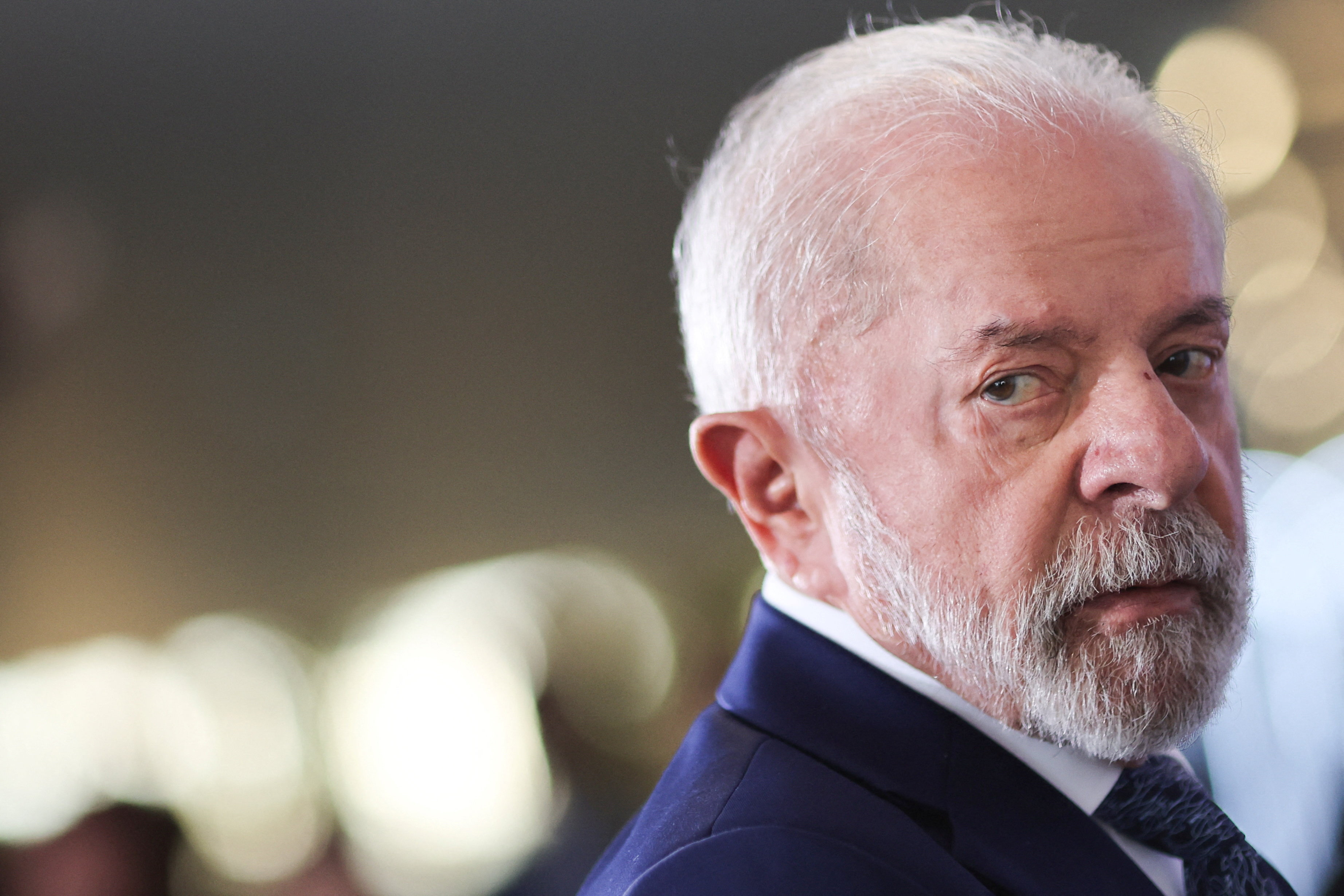 Lula defende regulação das redes para evitar ‘intromissão’ externa em eleições