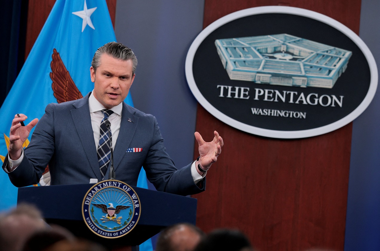 Militares dos EUA deixarão de ser obrigados a tomar vacina da gripe, diz secretário