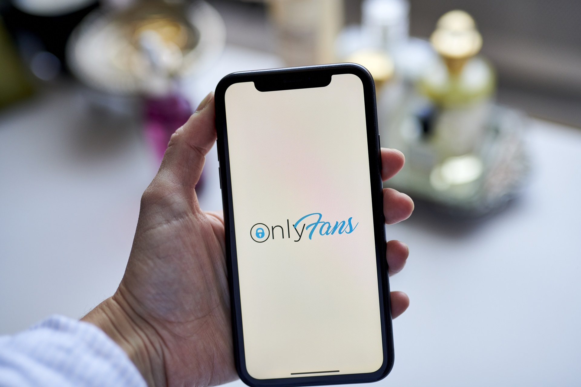 OnlyFans avalia acordo de US$ 3 bi com venda de ações após morte de proprietário