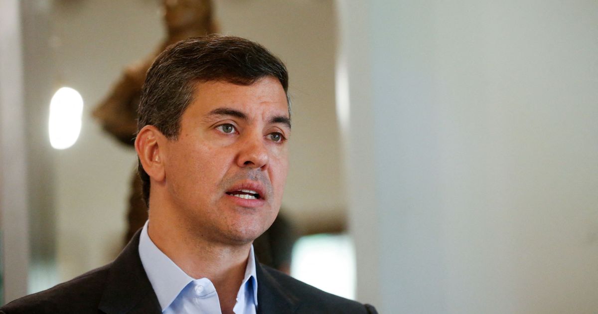 Paraguai receberá imigrantes deportados dos EUA