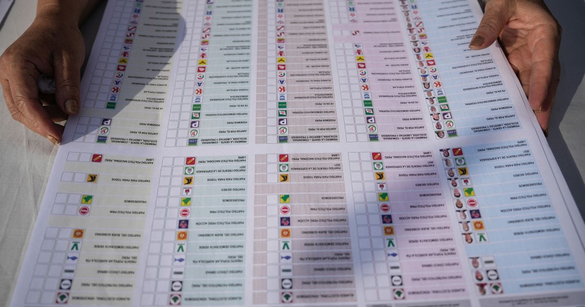 Peru recontará votos e resultado de eleição presidencial deve sair em maio