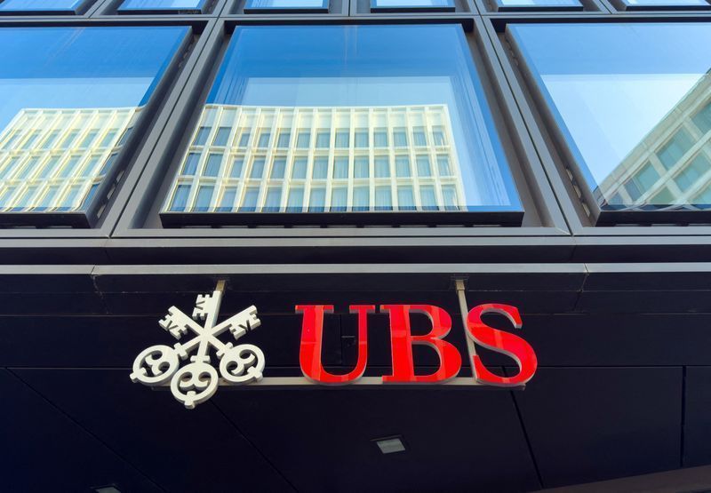 UBS lucra mais que o esperado no 1º tri em Zurique e ação salta quase 5%
