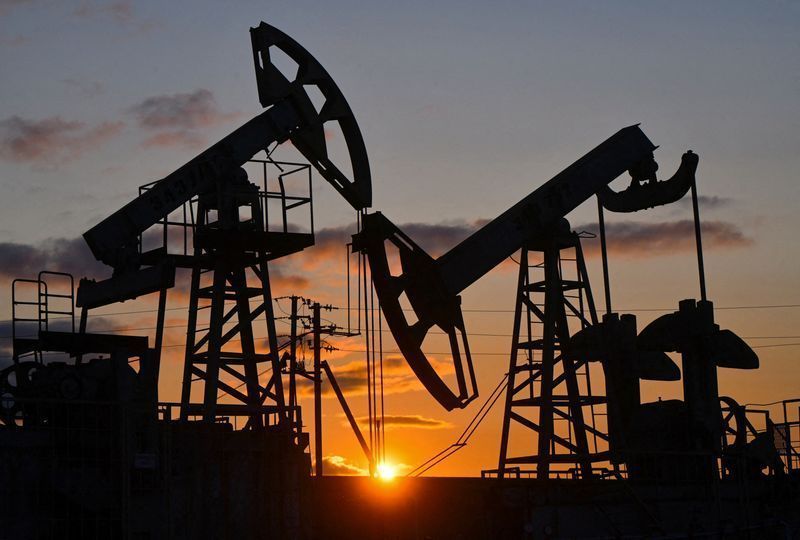 Adnoc, petrolífera dos Emirados Árabes, anuncia US$ 55 bi em investimentos