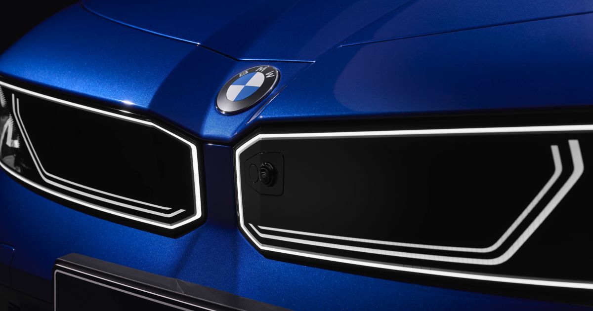 BMW e Mercedes apostam em design “retrô futurista” para novos elétricos