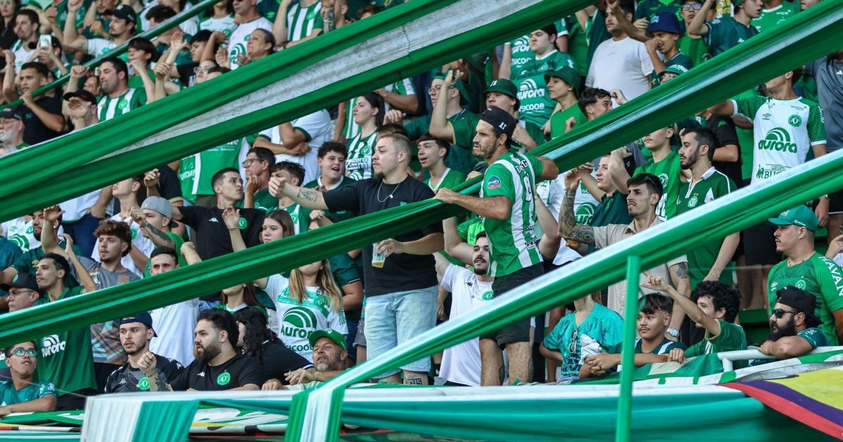 Chapecoense x Bragantino: escalações e onde assistir o Brasileirão
