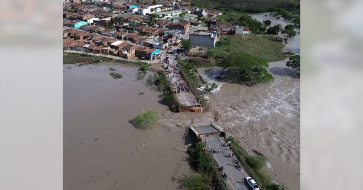 Chuvas no Nordeste: PE registra mortes e PB tem 1,5 mil desalojados