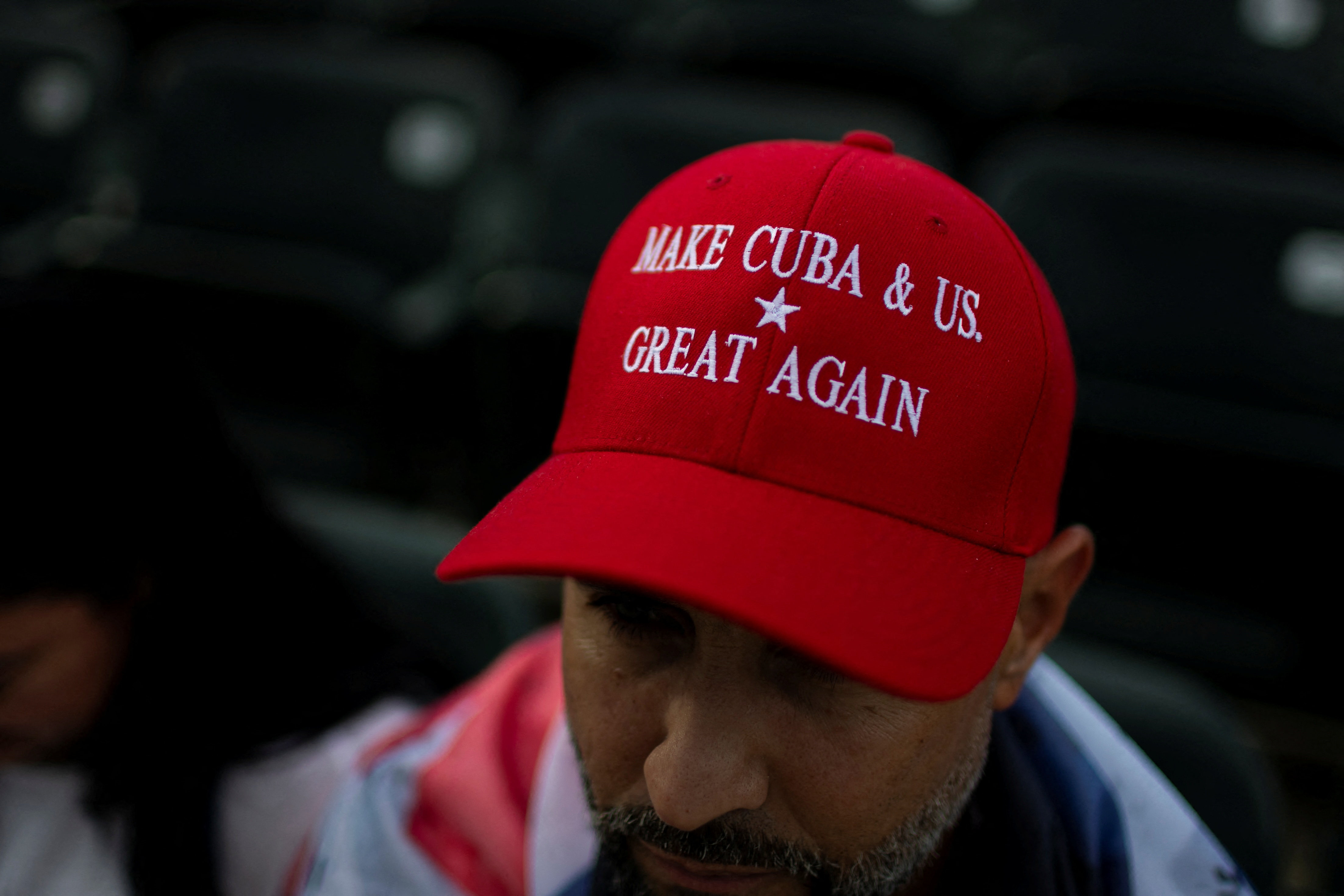 Equipe de Trump se frustra com falta de avanços em negociações com Cuba