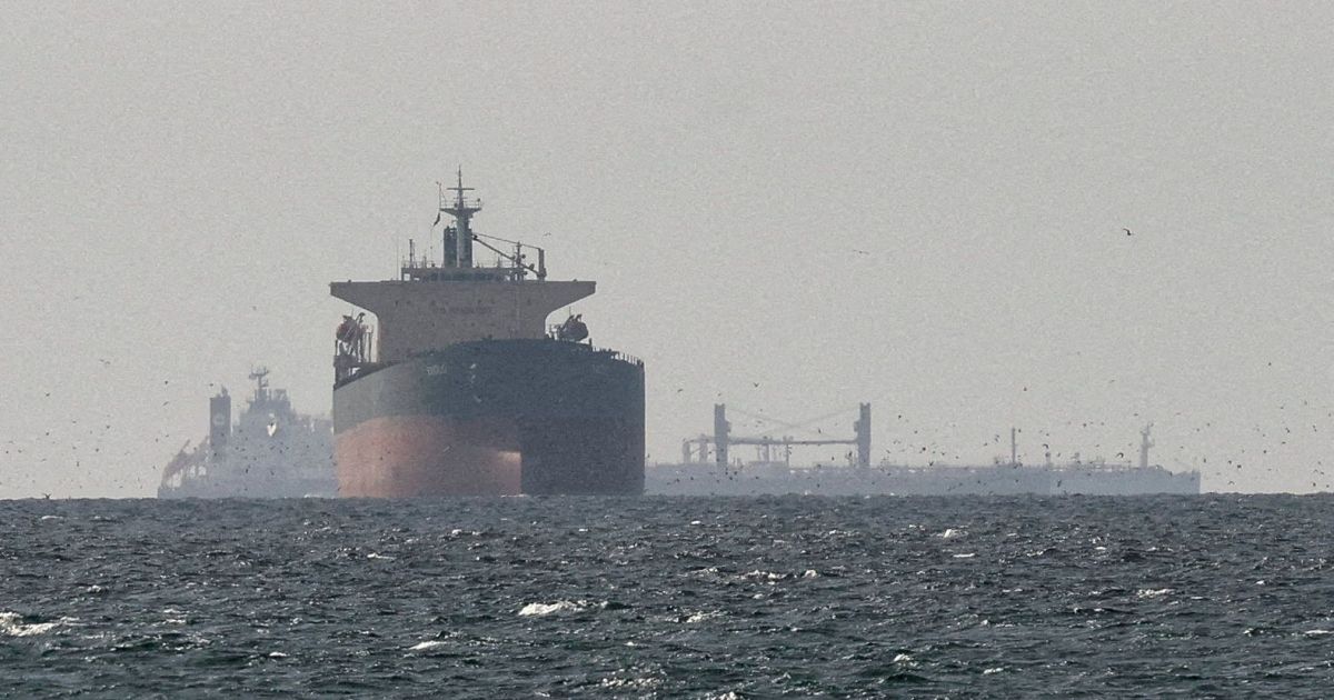 EUA realizam novos ataques contra instalações militares do Irã