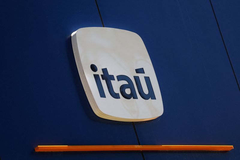 Itaú Unibanco tem lucro de R$ 12 bilhões no 1º trimestre