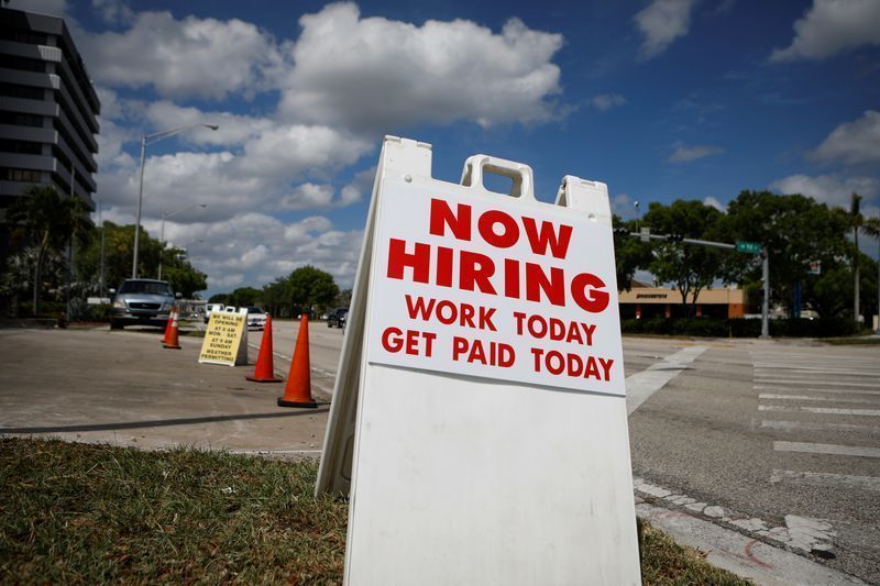 Payroll: Criação de vagas de emprego nos EUA supera as estimativas em abril