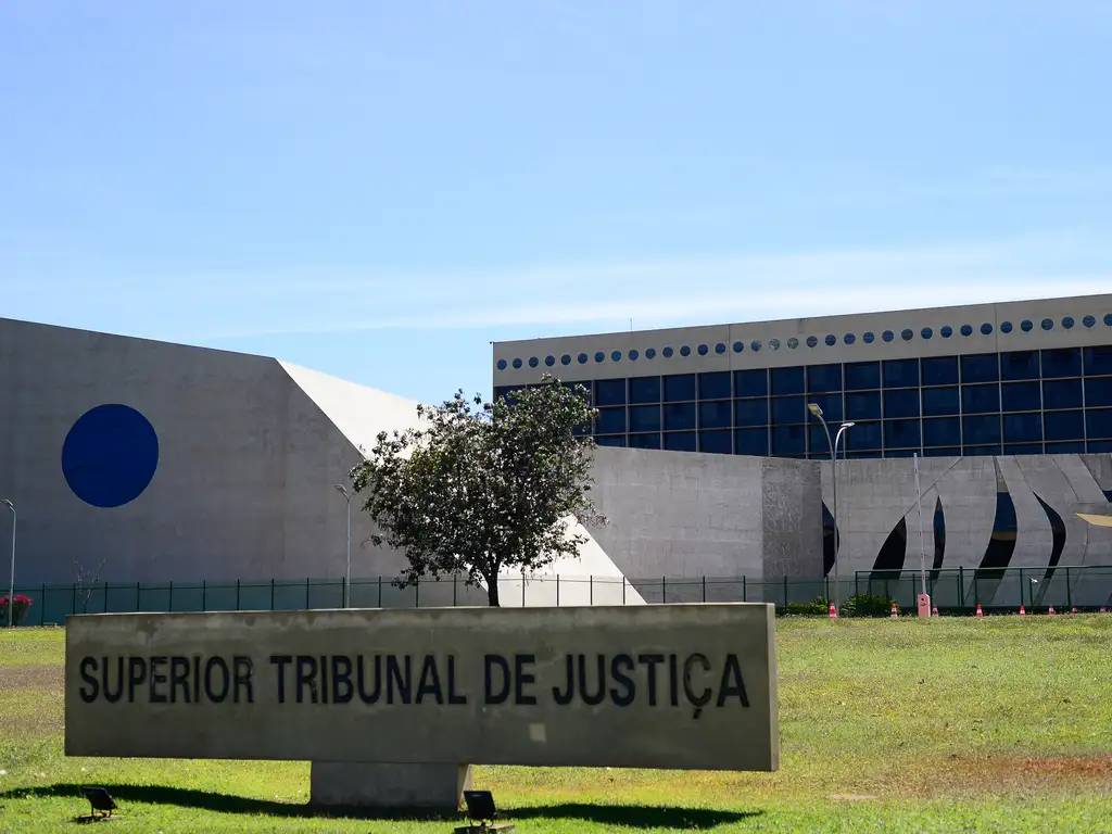 PGR denuncia nove envolvidos em esquema de venda de sentenças no STJ