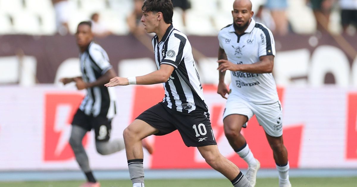 Remo vira sobre o Botafogo fora de casa e respira no Brasileirão