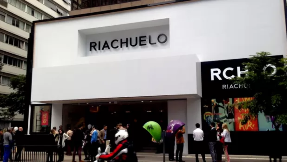 Riachuelo (RIAA3) reverte prejuízo e reporta lucro líquido de R$ 5 milhões no 1º tri