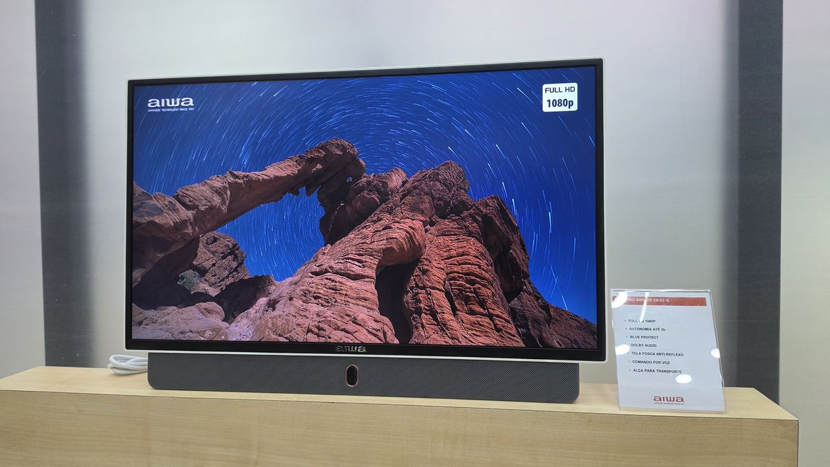 Aiwa lança TV com bateria no Brasil que pode ser levada para qualquer lugar