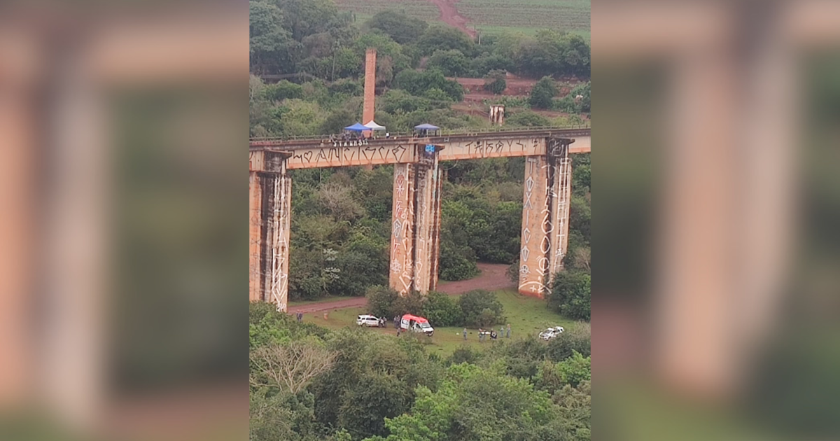 “Ao ser arremessada, vítima segurava uma câmera que sumiu”, diz MP