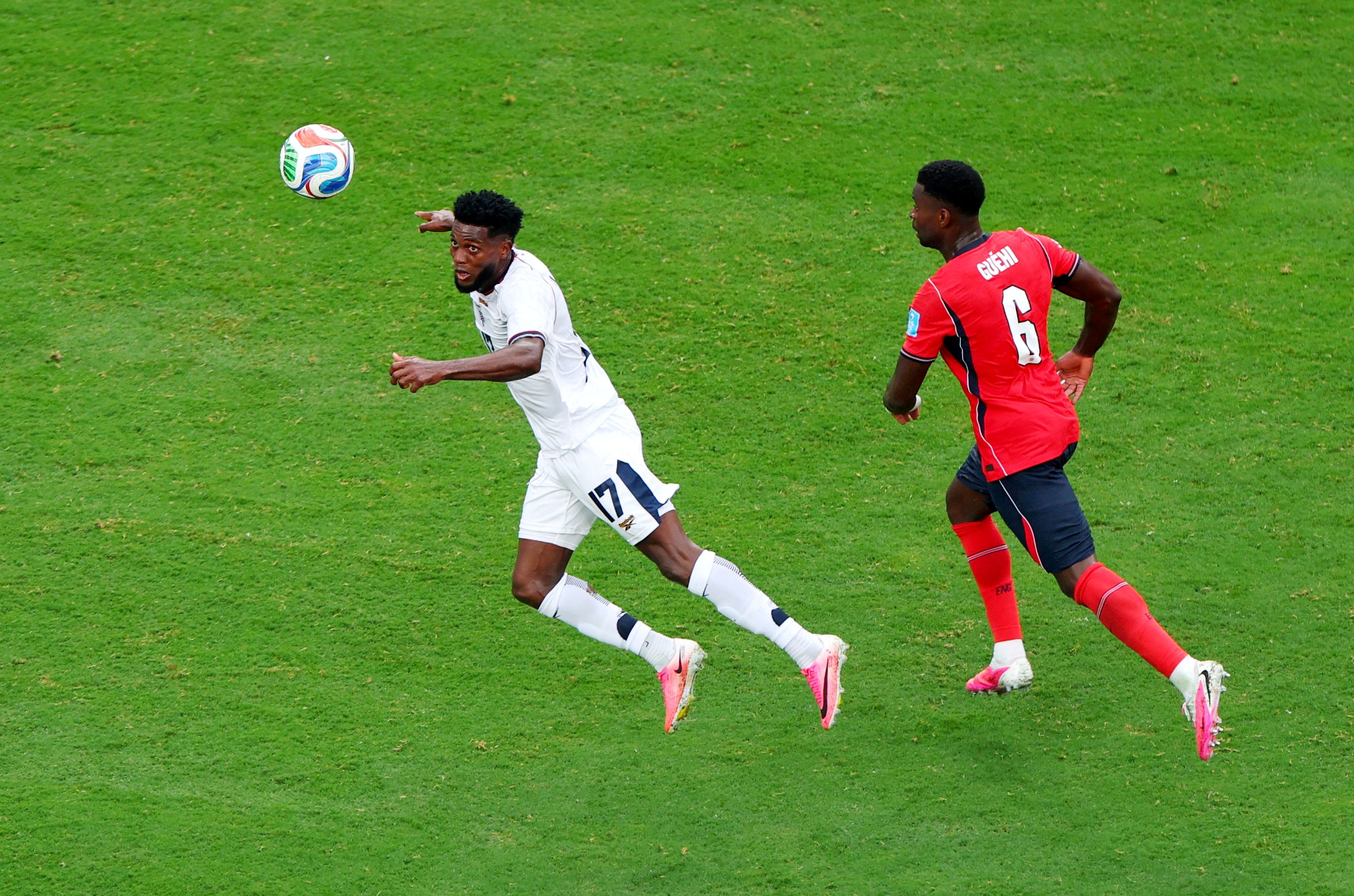 ASSISTA AOS GOLS: Inglaterra acorda no 2º tempo, vence o Panamá sob chuva