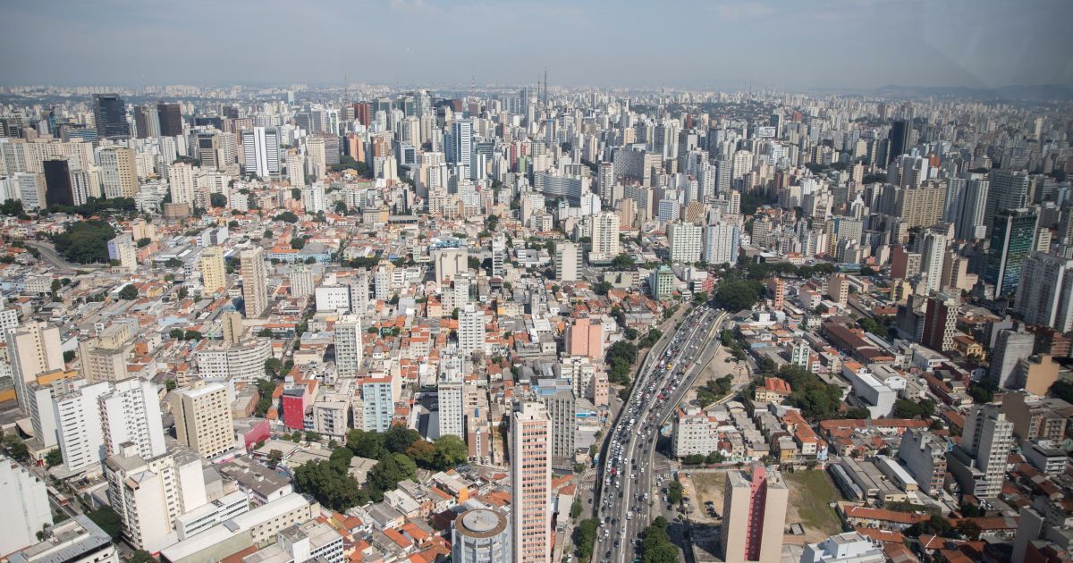 Atlas/Intel: para 55,9%, governo deveria declarar PCC e CV como terroristas