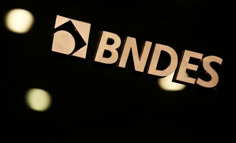 BNDES está negociando com a Petrobras investimento em mineração