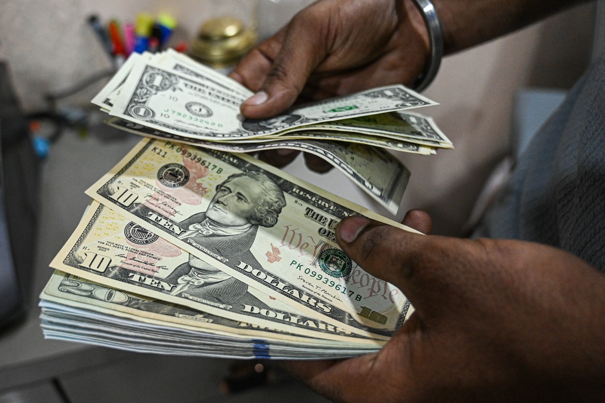 Brasil registra déficit em conta corrente de US$ 3,185 bilhões em maio, diz BC