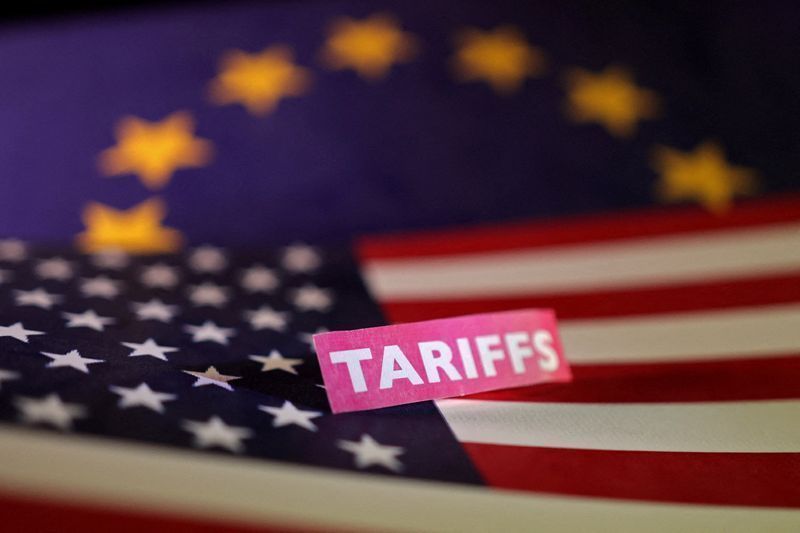 Comissão da UE apoia acordo para evitar novo conflito comercial com os EUA