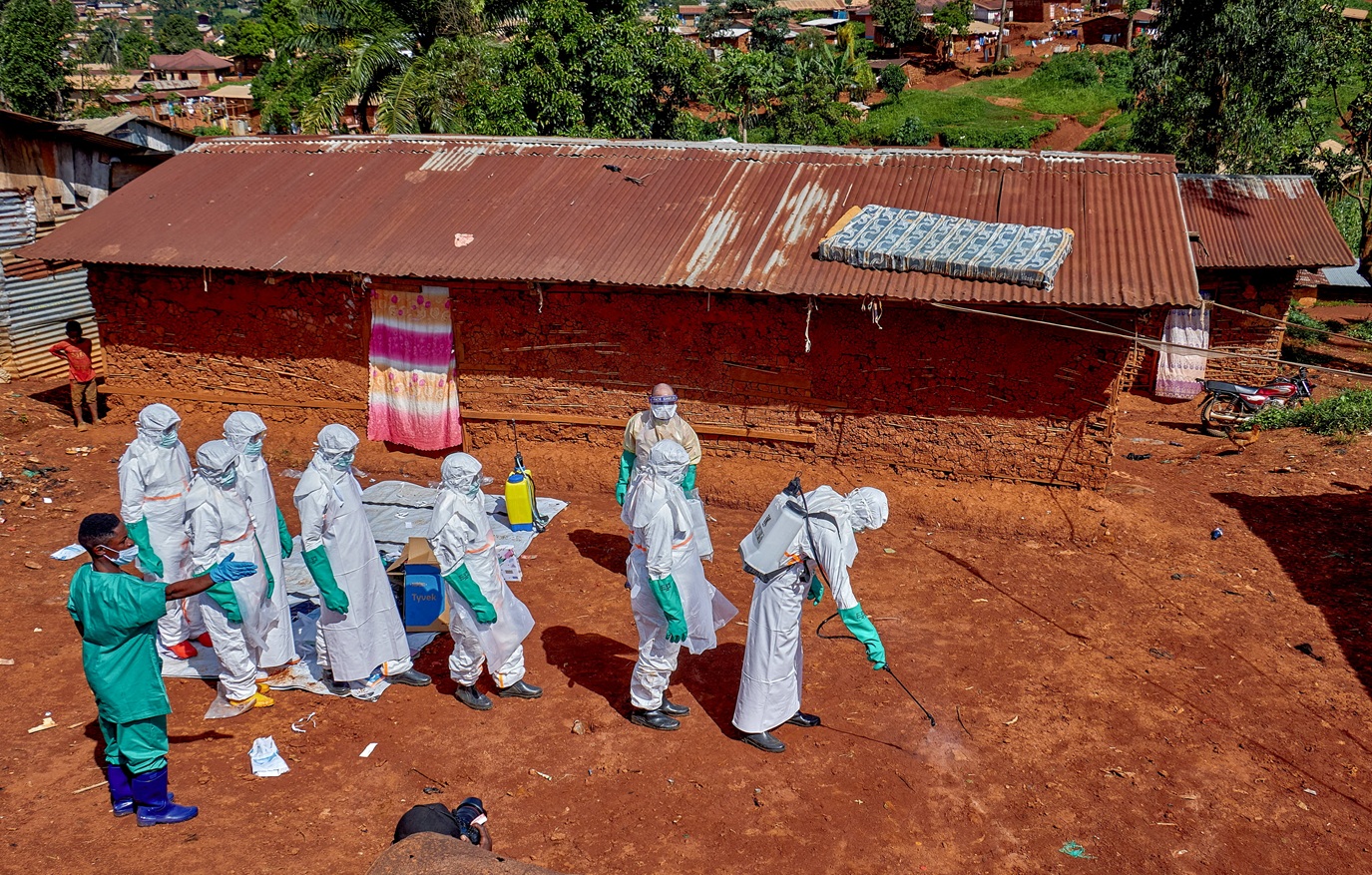 Congo alerta para rápida disseminação comunitária do Ebola, com 71 novos casos
