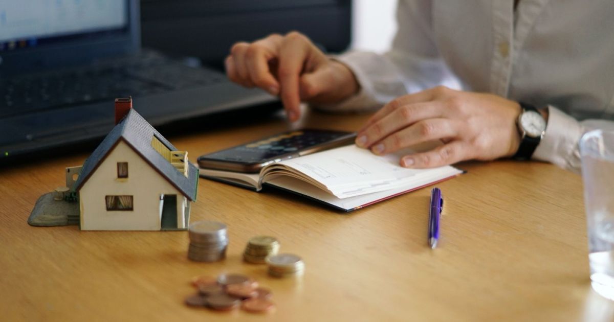 Consórcio imobiliário: como funciona, vantagens e o que avaliar em 2026