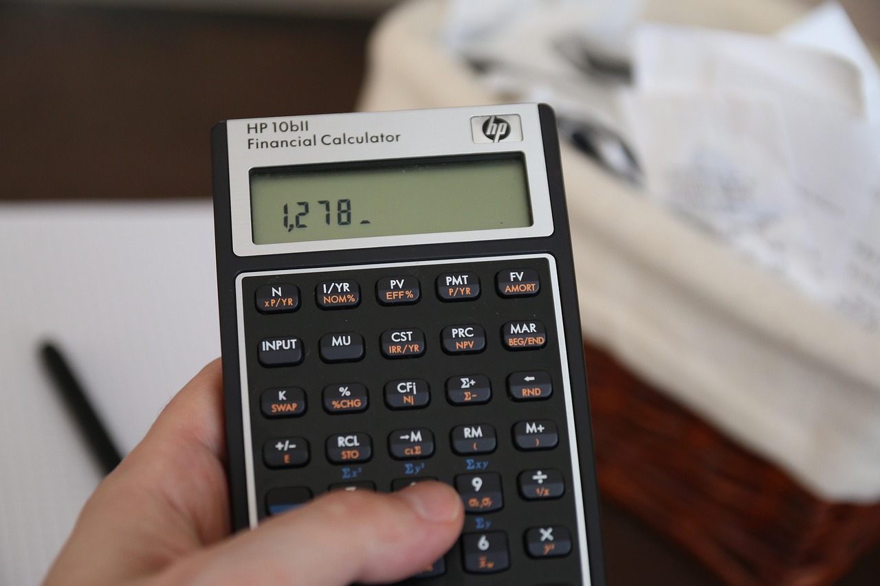 Dividendos da semana: 23 FIIs e 11 empresas pagam proventos; confira a lista