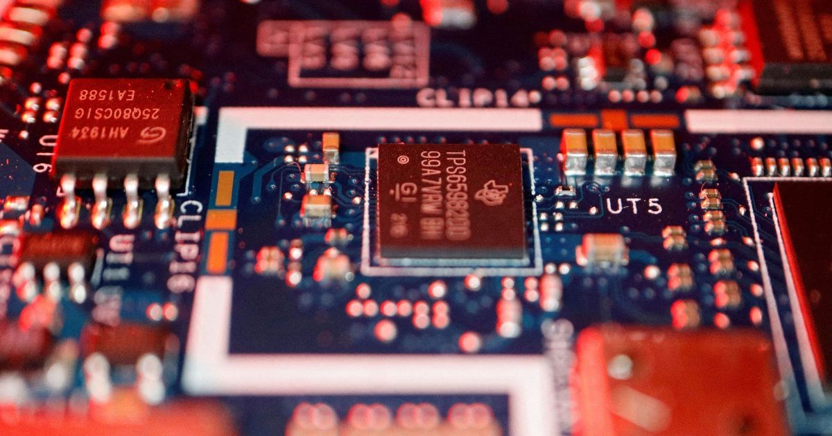 Empresas dos EUA alertam para escassez de chips de memória
