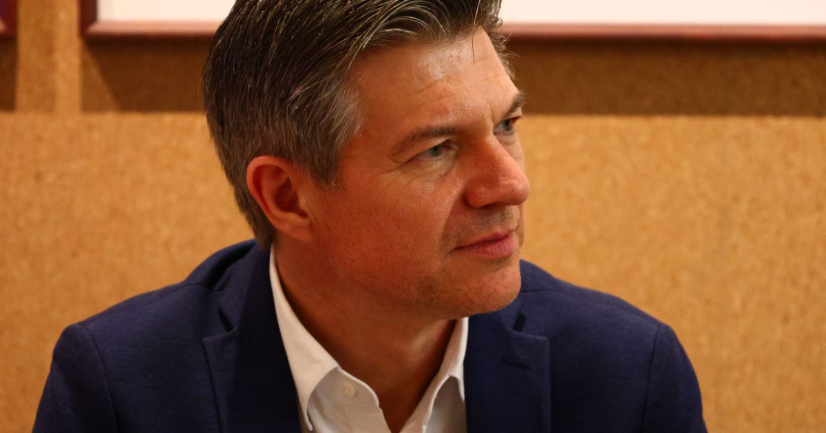 Entraves europeus não mudam ganhos do Brasil na UE, diz presidente da Apex