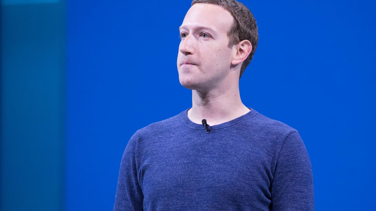 Ex-executiva do Facebook é impedida de falar sobre livro sob pena de multa