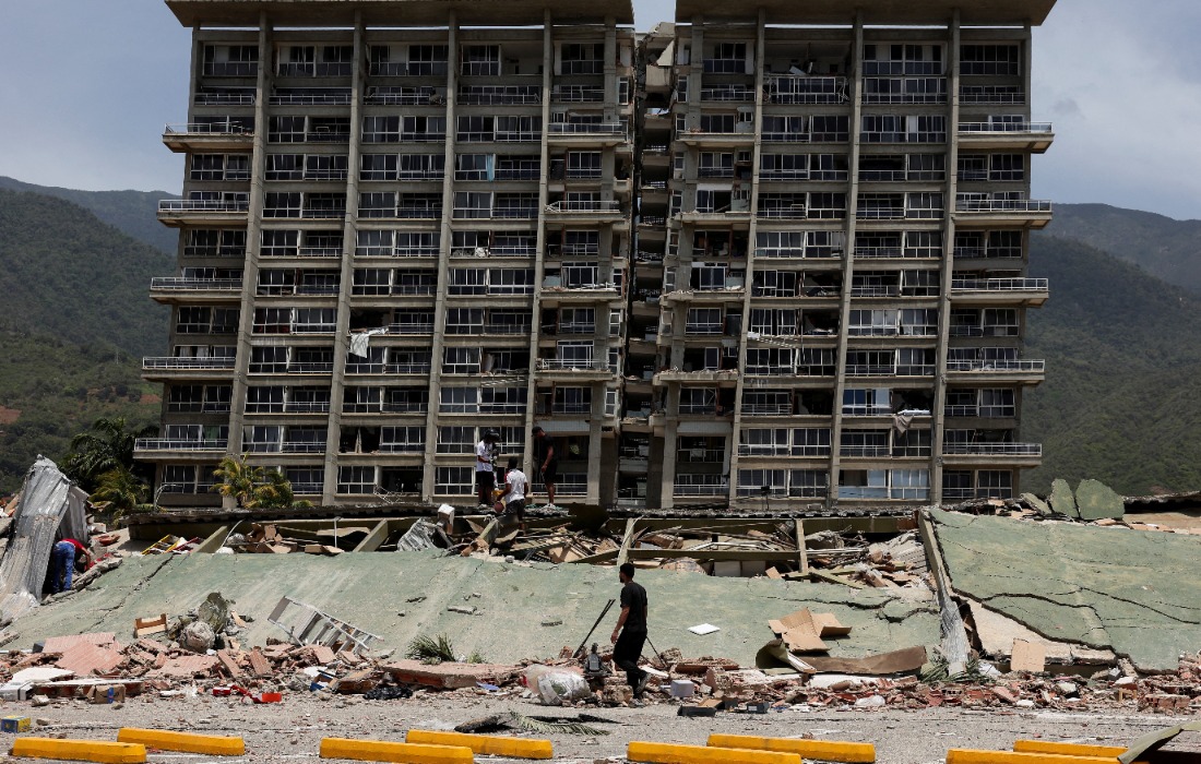 FAB resgata 13 brasileiros na Venezuela após terremoto fechar aeroporto da capital