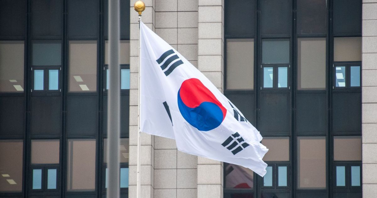 Incêndio em fábrica aeroespacial deixa cinco mortos na Coreia do Sul