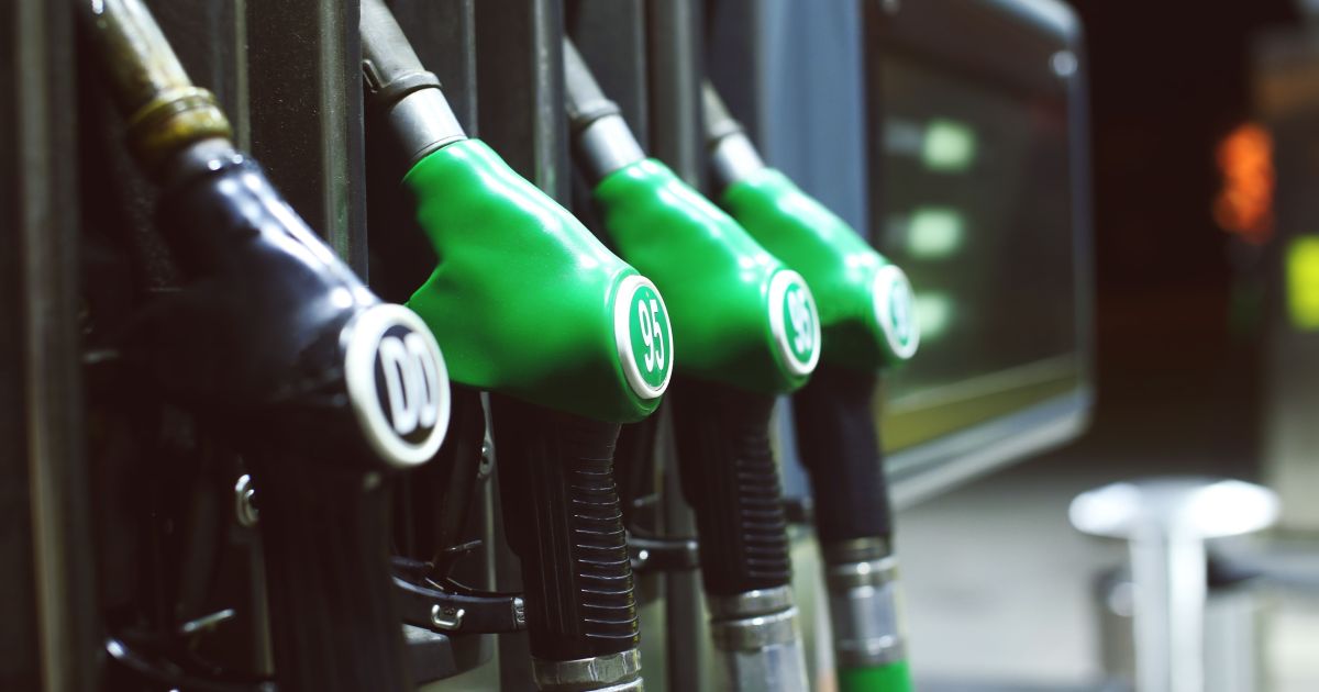 Litro do etanol chega a R$ 4,26, menor valor em um ano, diz Velope/Fipe