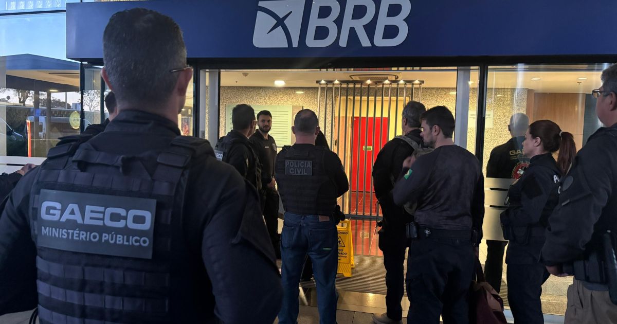 Operação mira BRB, PicPay e secretaria do DF por desconto em salários