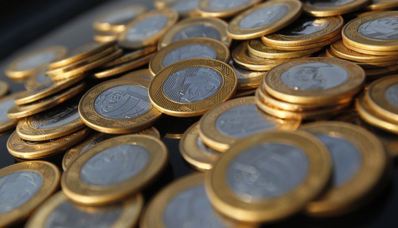 Títulos pós-fixados são atrativos após corte da Selic; entenda