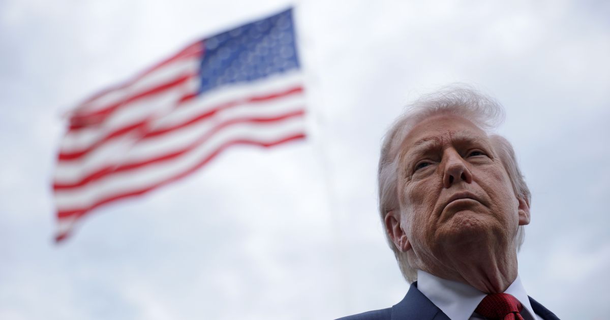 Trump diz que quer taxa de juros mais baixa, mas deixará decisão para Warsh