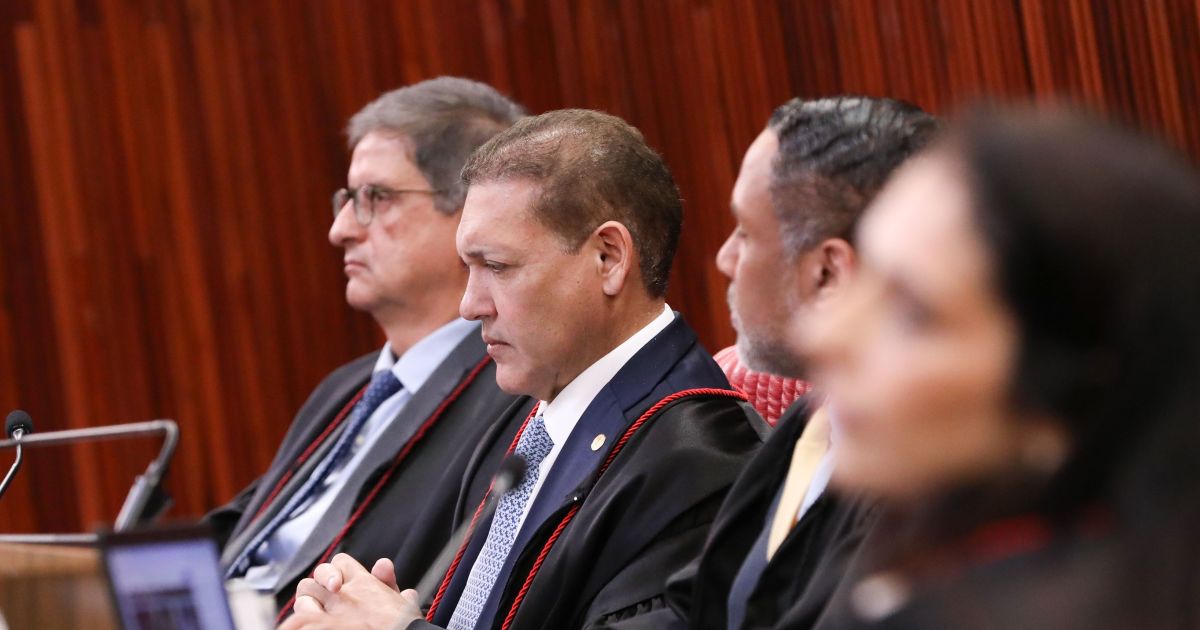TSE vai julgar 28 ações sobre propaganda eleitoral em sessão extraordinária