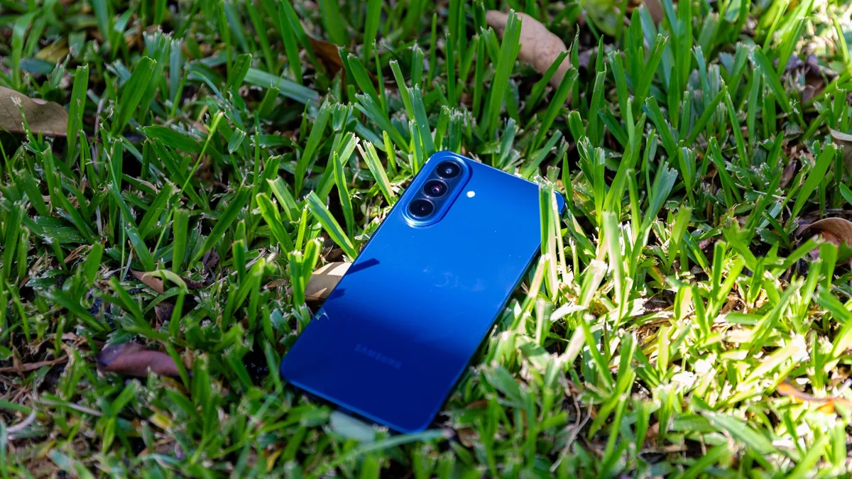 Amazon faz queima de Galaxy A57 da Samsung com 128 GB de espaço; veja como aproveitar