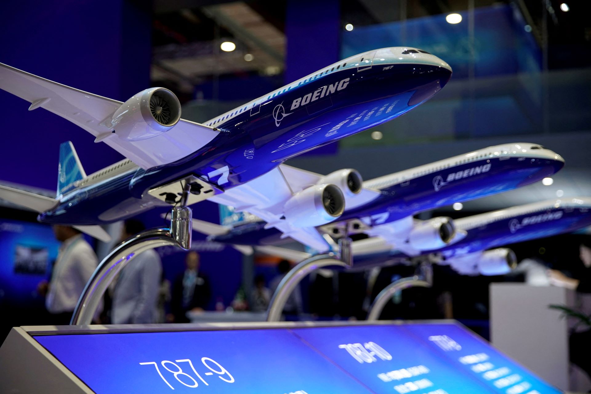 Após crises sucessivas, a Boeing tenta virar a página