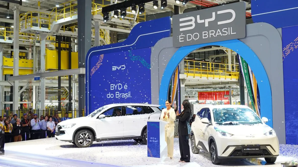 BYD terá fim de semana com "preços no chão" em elétricos e híbridos