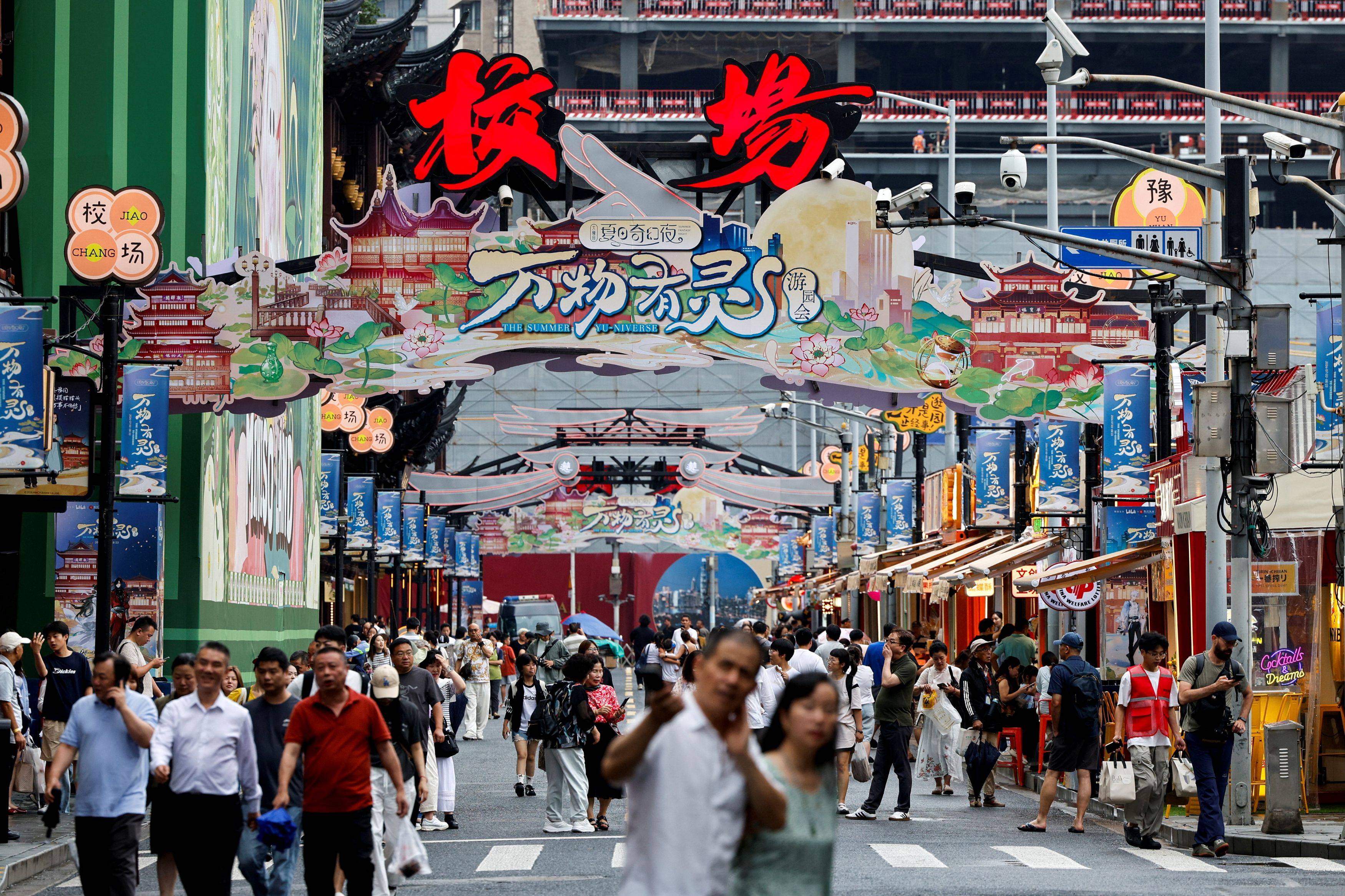 China pretende estimular consumo em seu primeiro plano quinquenal