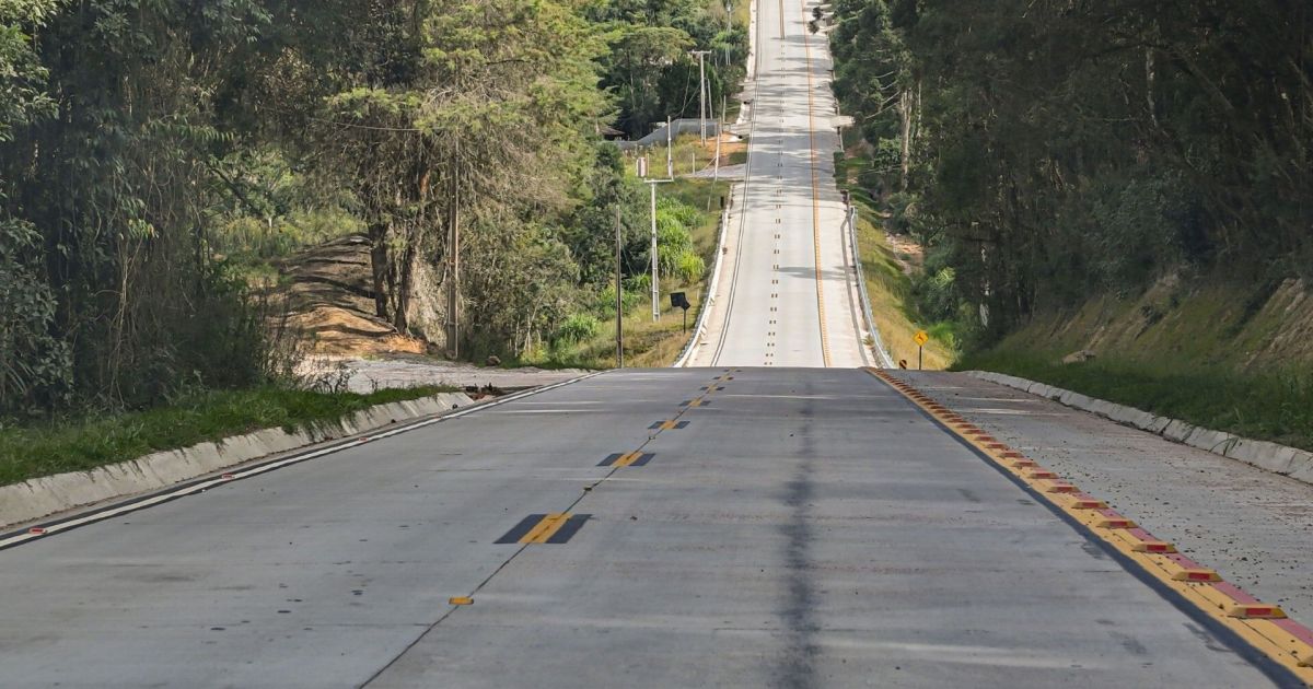 Com R$ 5 bi em investimentos, PR lidera ranking de rodovias em concreto