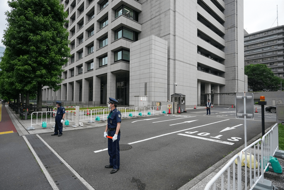 “Debaixo do nariz das autoridades”: como Putin transformou Japão em antro de espiões