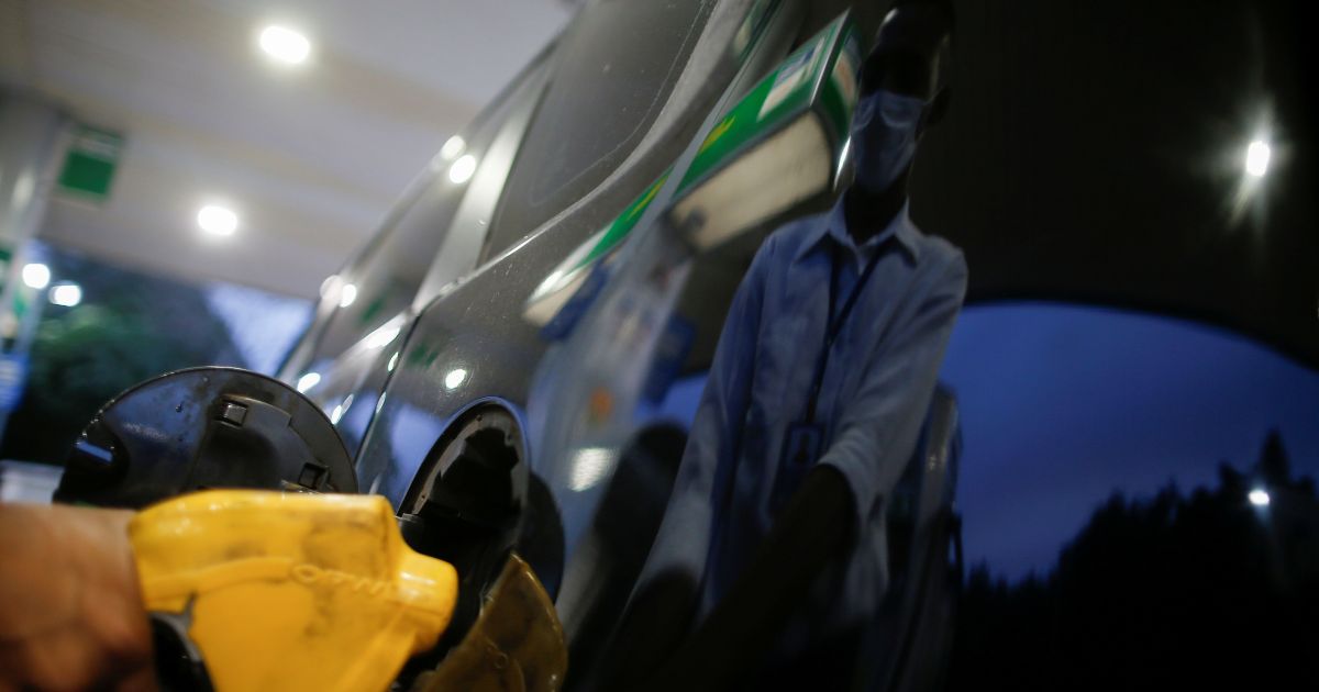 Etanol é mais competitivo que gasolina em 10 estados e no DF, diz ANP